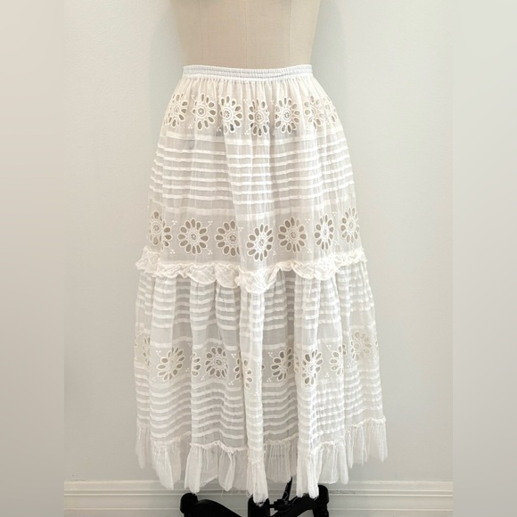 Free People Lorelai Eyelet Midi Skirt NWT Ivory Cotton Ruffled Elastic Waist M - Picture 2 of 6